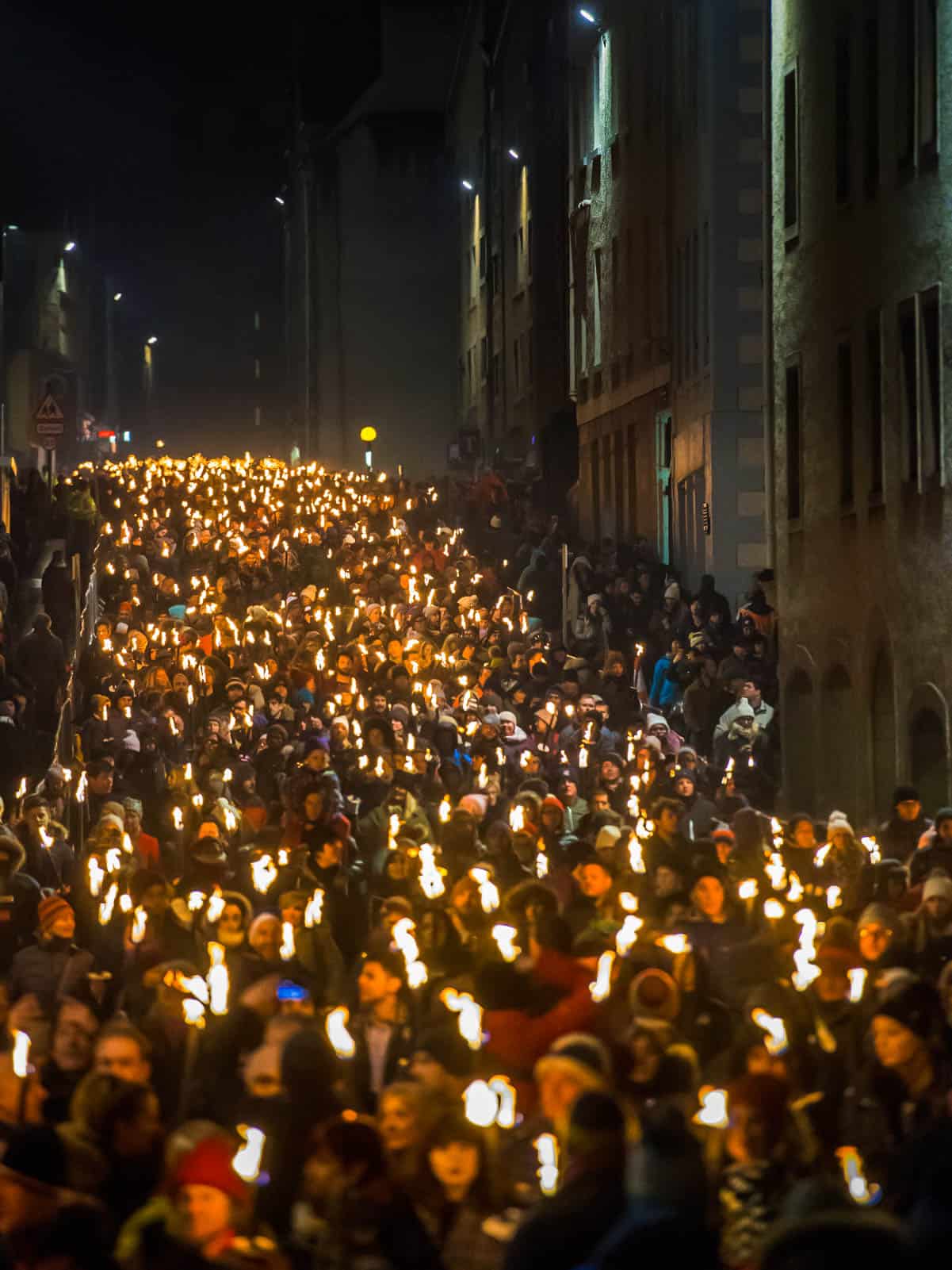 Edinburgh's Hogmanay Torchlight Procession 12 (c) Ian Georgeson