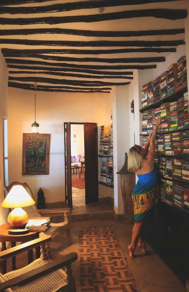 Kinondo Kwetu Library