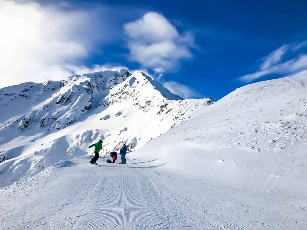 Skiing in Bansko