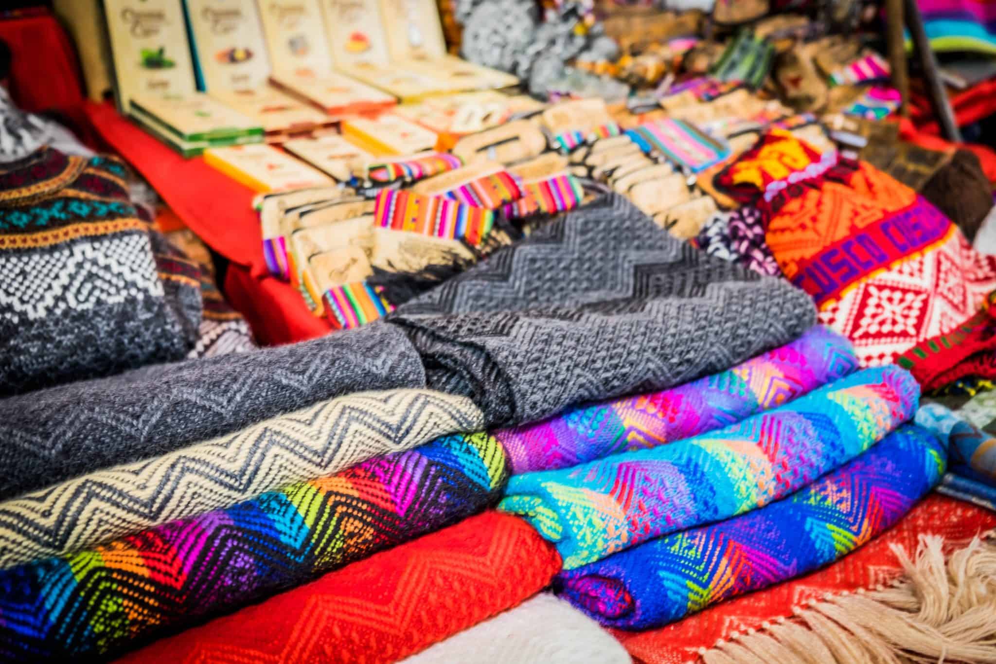 crafts in Cusco