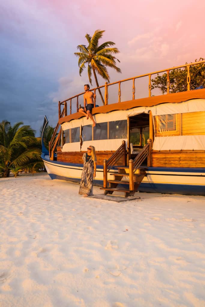 Maldives Packing