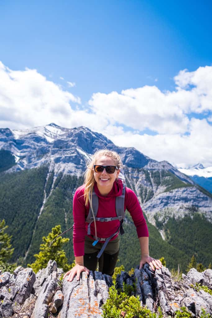 summer hiking outfit women