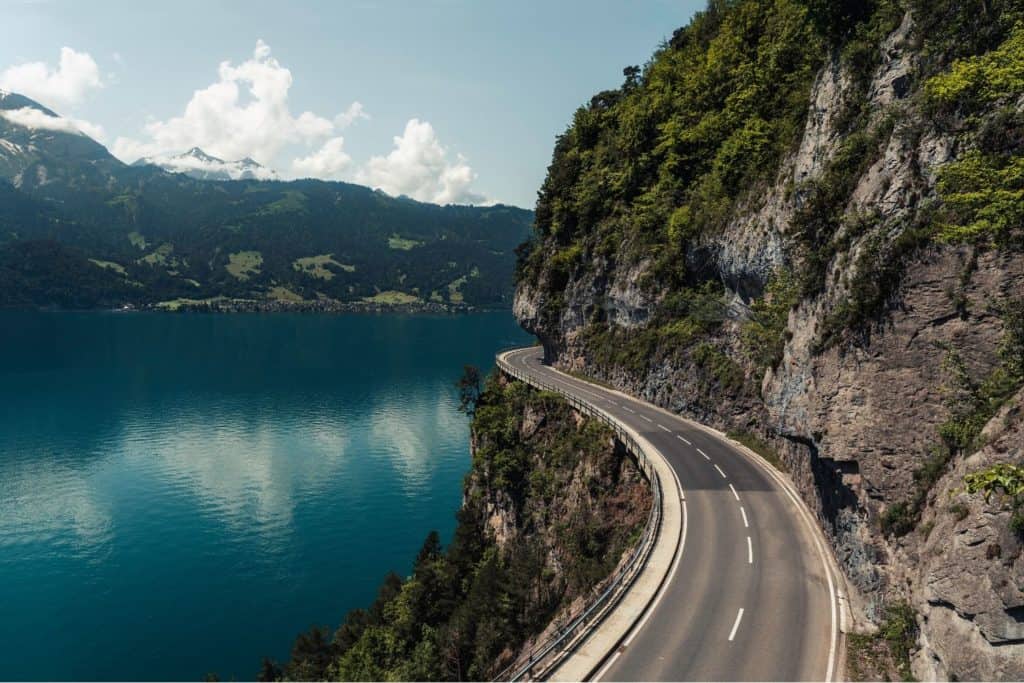 Renting a car in Switzerland