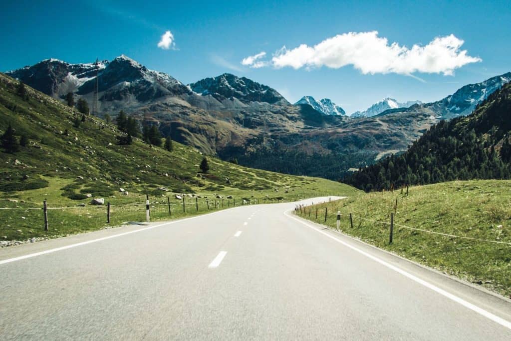 20 Car Rental Switzerland TIPS To Know In 2024