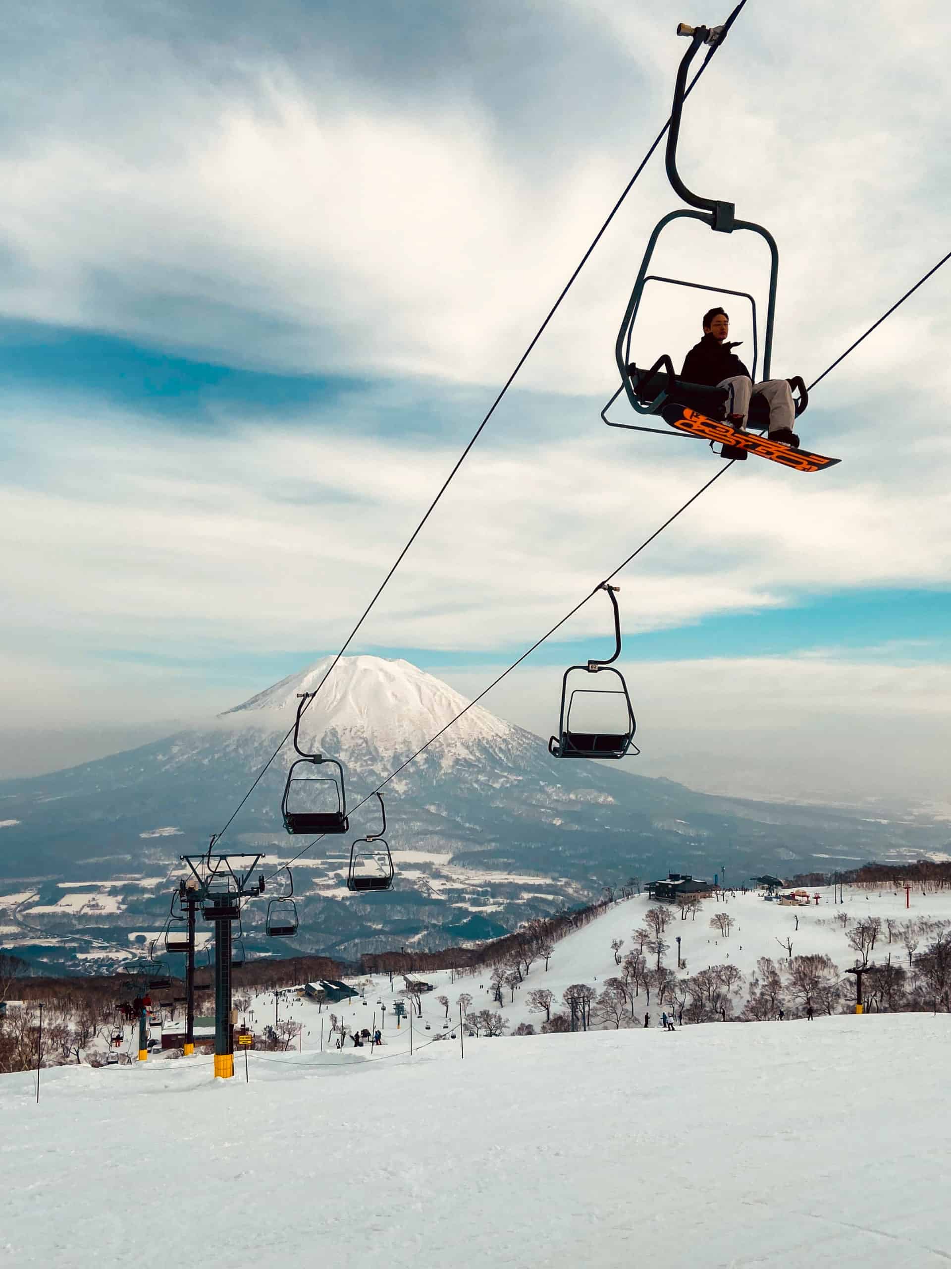 chairlifts at hirafu