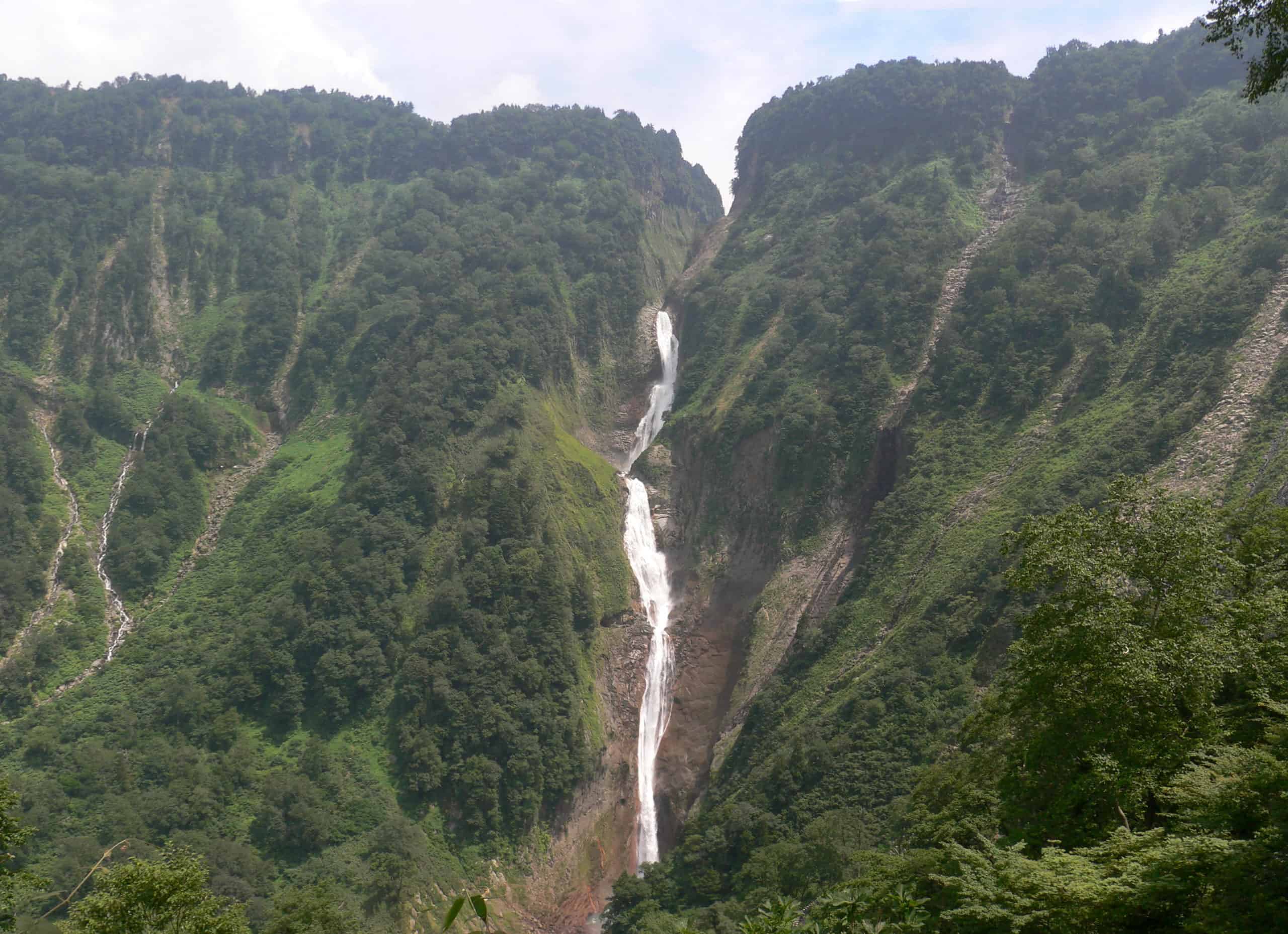 Japan Waterfalls - Shōmyō Falls