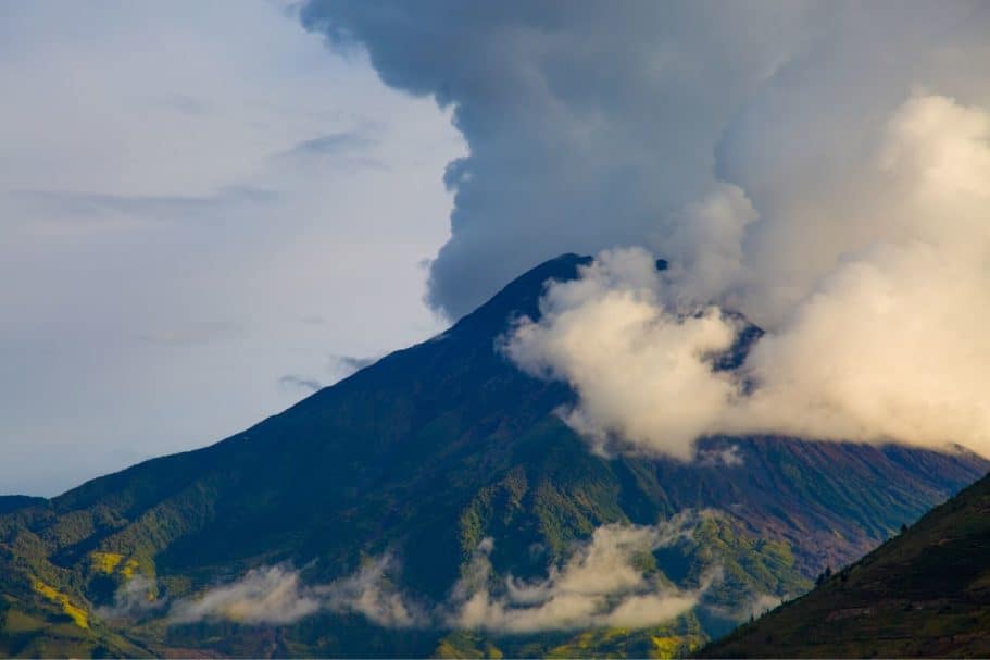 Hiking In Ecuador Guide • The 15 Best Hikes In Ecuador