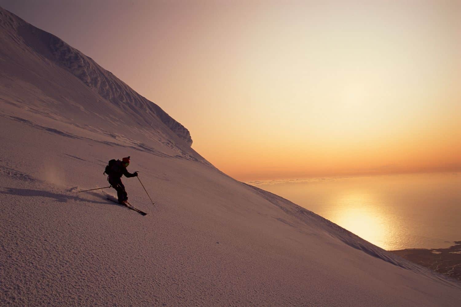 skiing in iceland