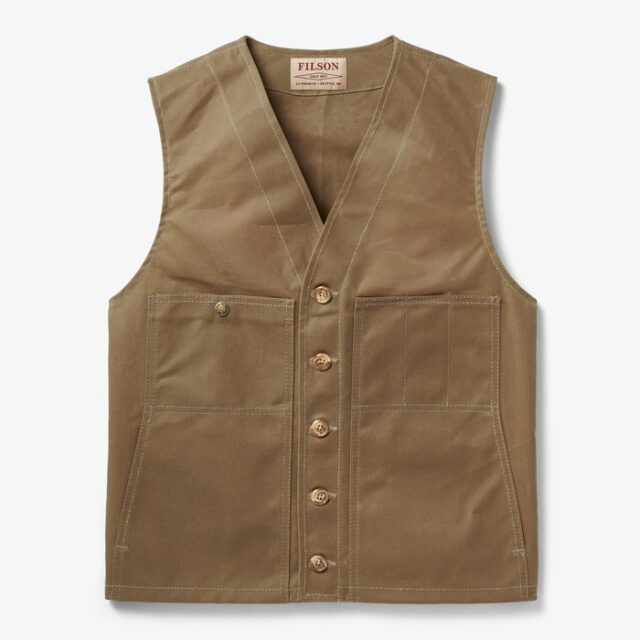 15 BEST Safari Vests For Men and Women