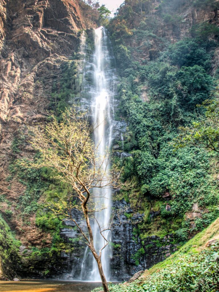 20 FAMOUS Waterfalls In Africa You Have To See To Believe