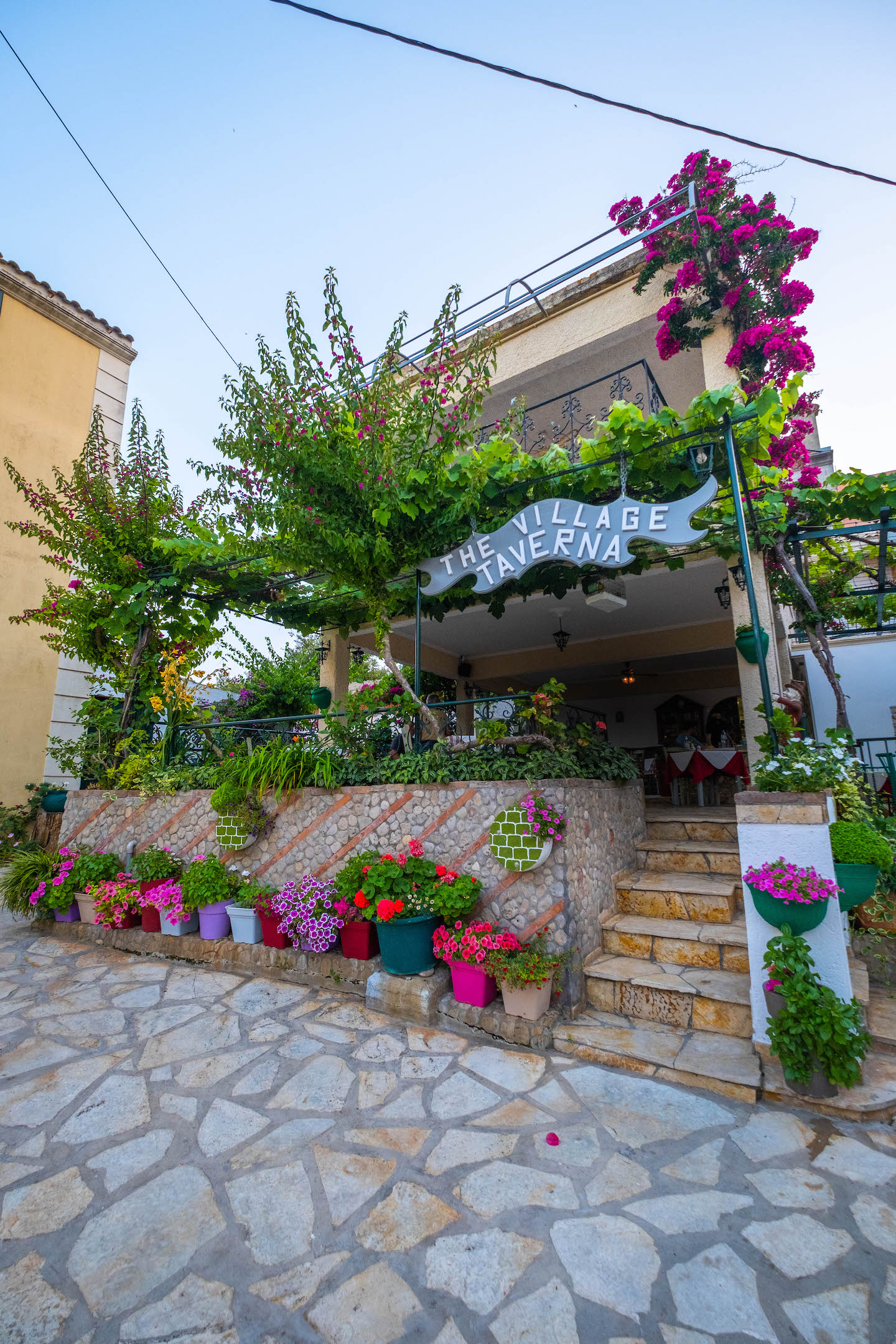 eating in corfu