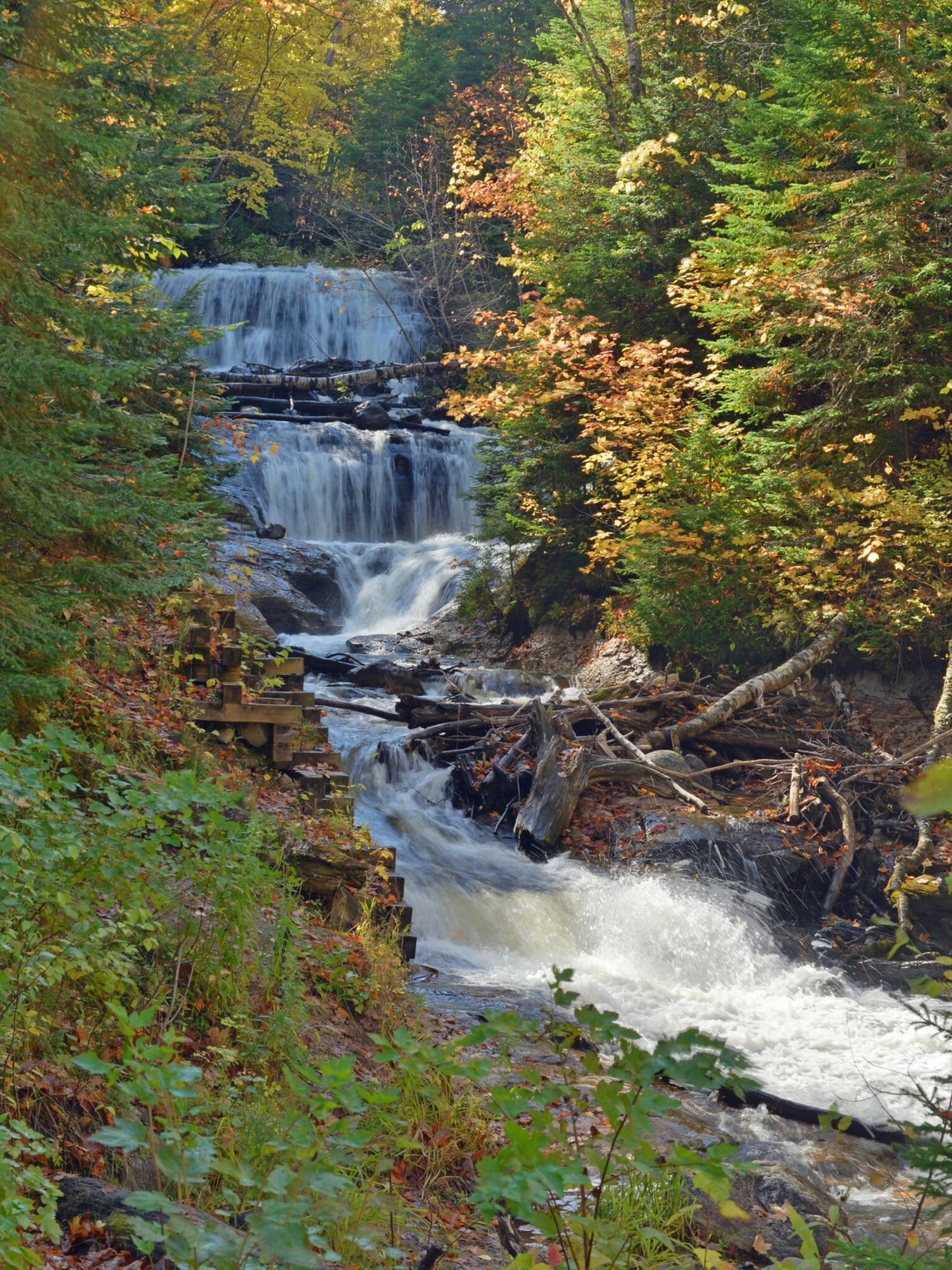 20 Beautiful Waterfalls In Michigan You HAVE To See