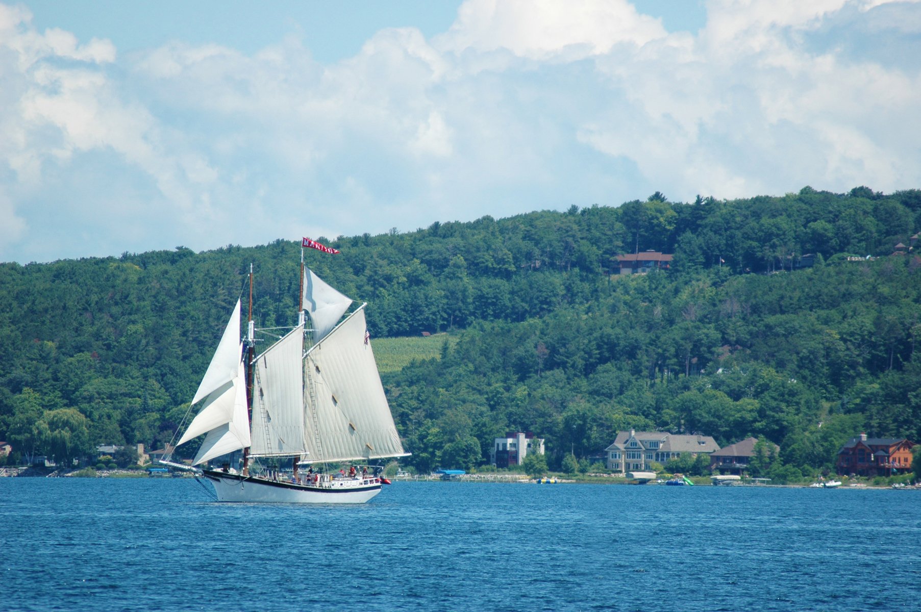  Tall Ship Manitou