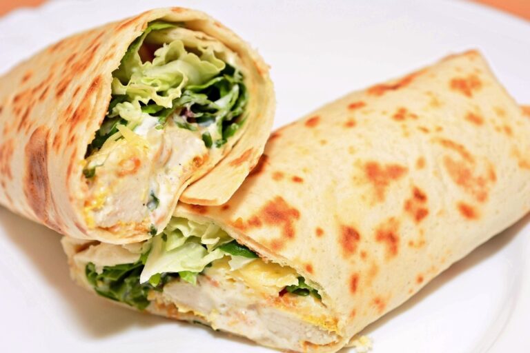 15 BEST Petoskey Restaurants You Should Try! (Michigan)