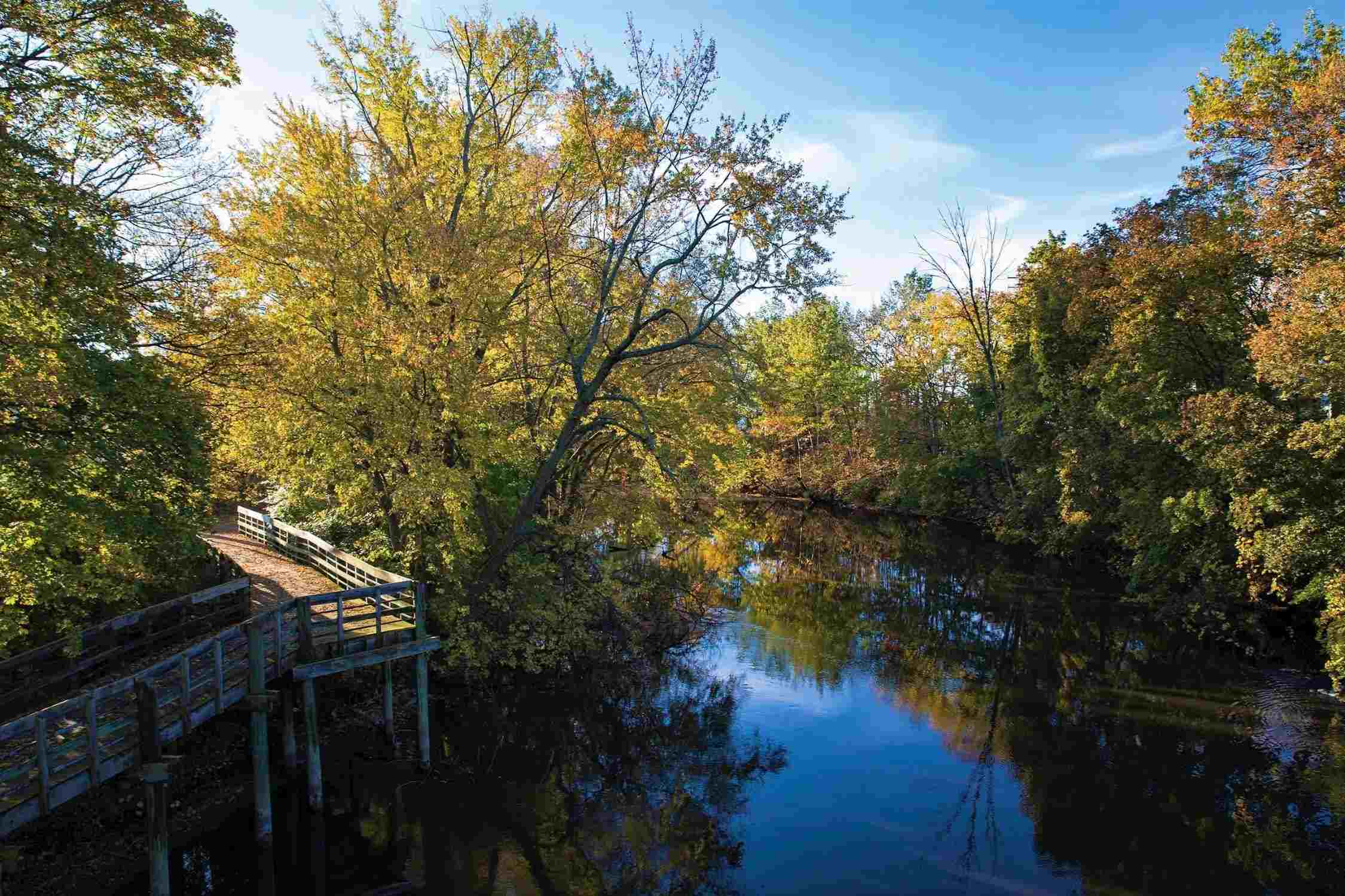 Lansing River Trail