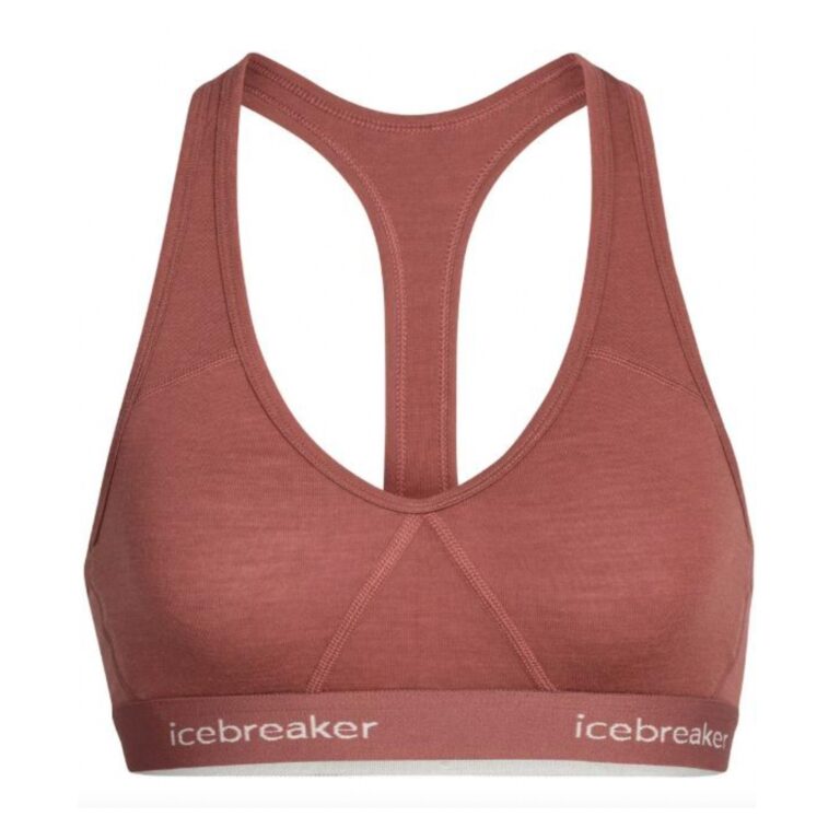 10 BEST Hiking Bras To Support You On The Trails