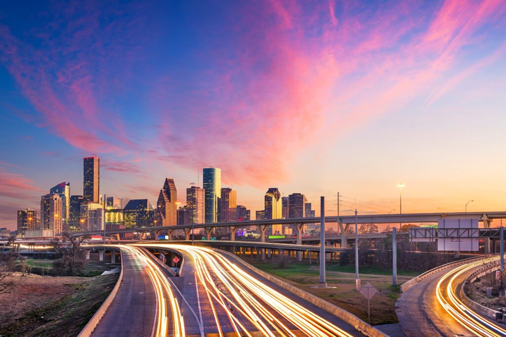 26 CHEAP Places To Travel In The USA