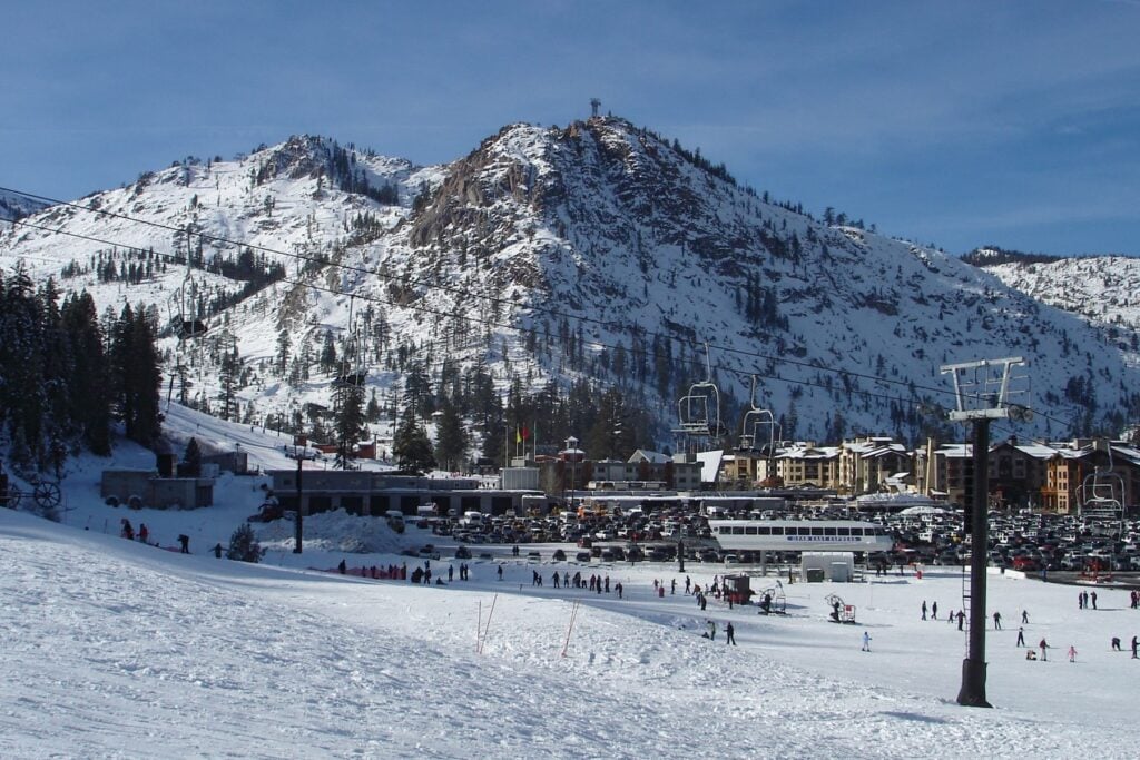 28 Best Places To Visit In December In The USA