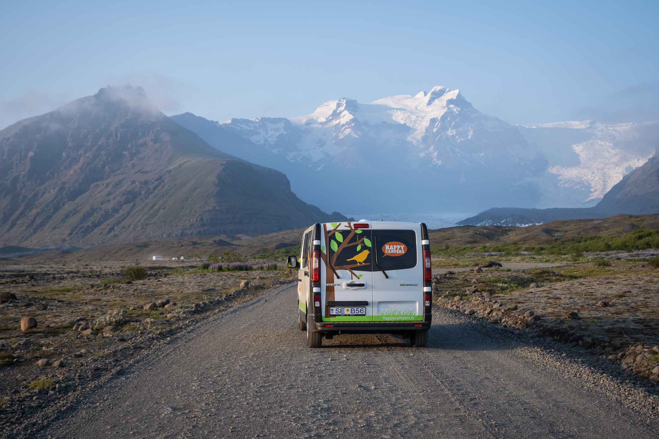 driving in iceland