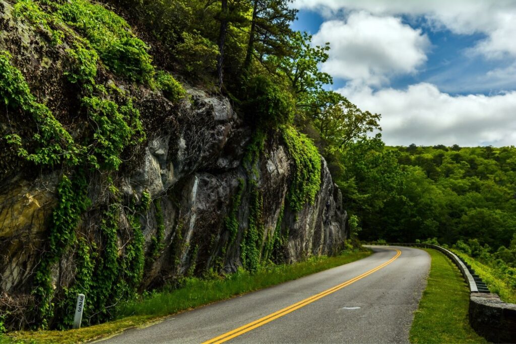20 Stops Along The Blue Ridge Parkway Drive To Enjoy